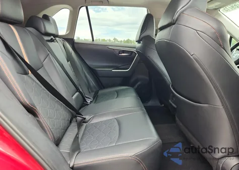 2019 Toyota Rav4 Adventure z USA, uszkodzony, nr VIN 2T3J1RFV6KW012287